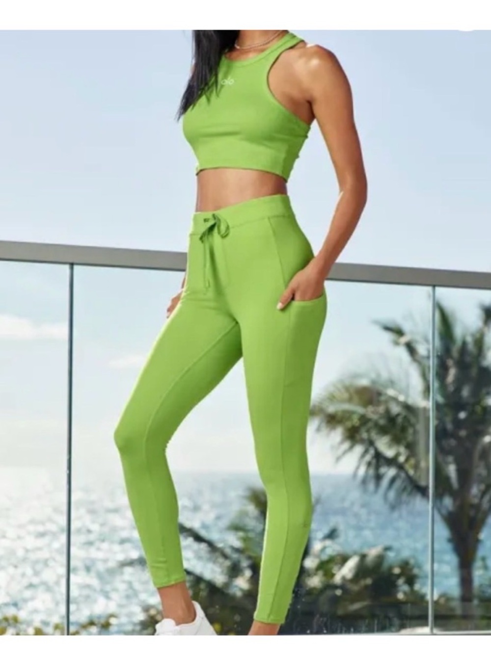 Alo 7/8 High-Waisted Checkpoint Leggings Green Apple